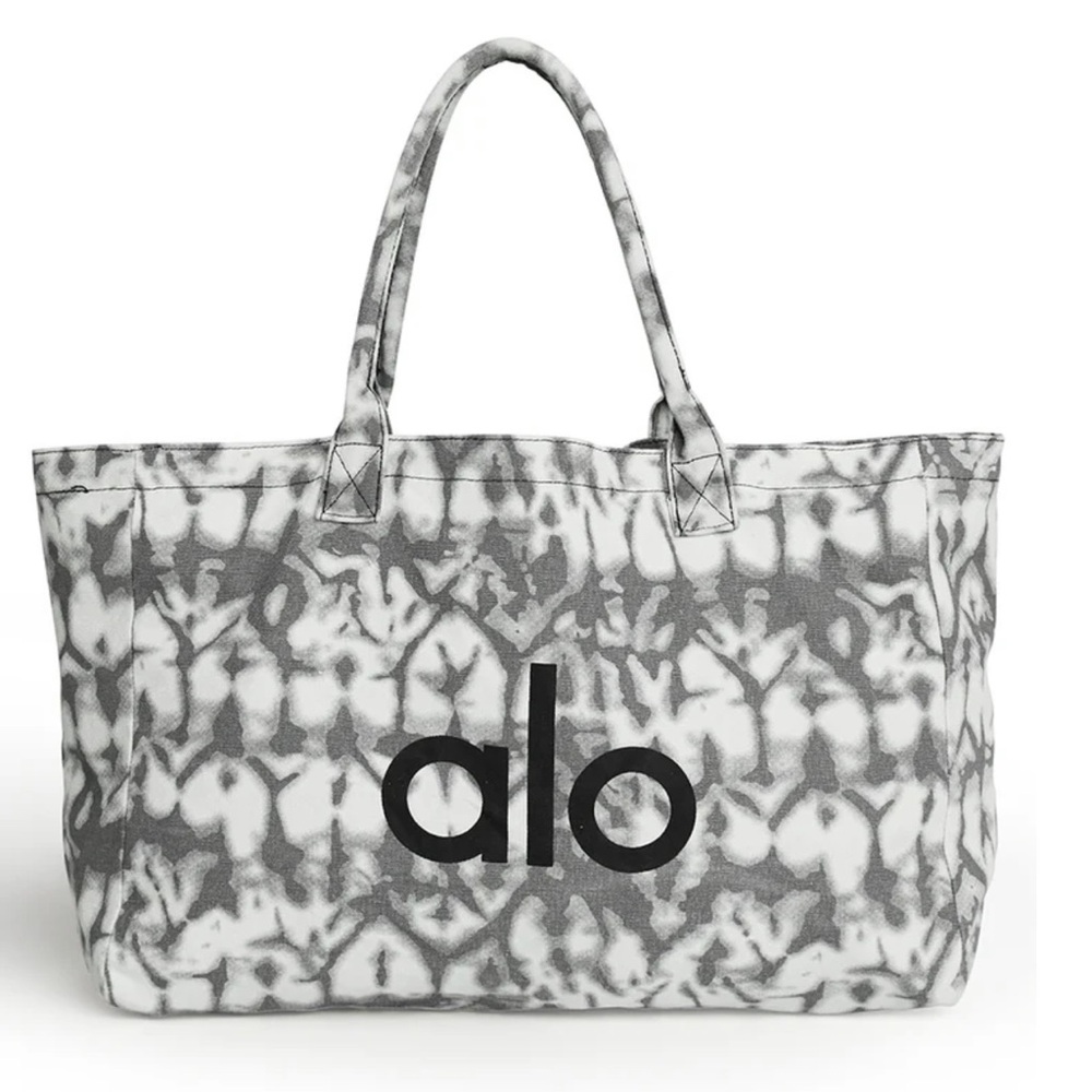 ALO YOGA Shopper Tote - New with Tags!